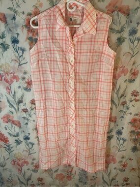 Vintage Sleeveless Pink Plaid Button-Down Dress